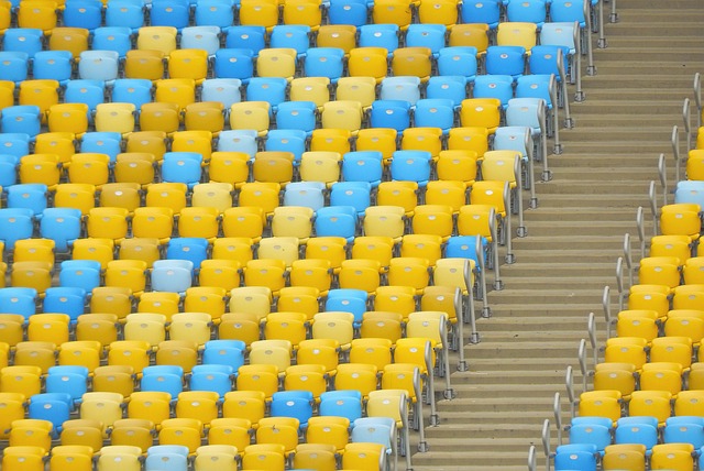 而是迅速轉 而是迅速轉